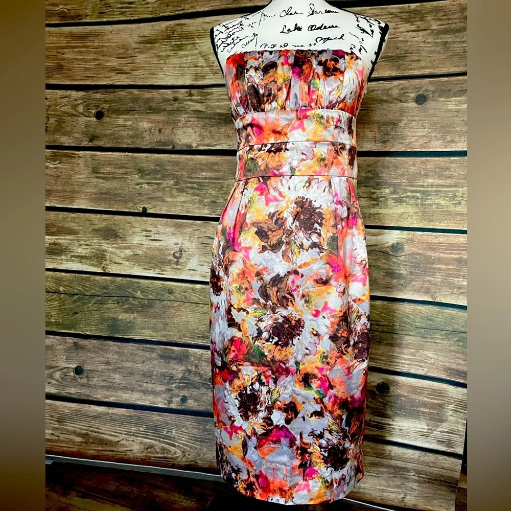 Like New Newport News Strapless Corsage Dress - Picture 1 of 4